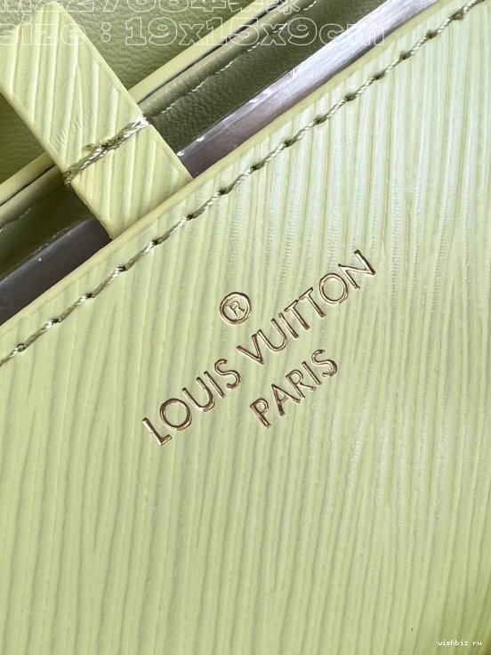 WIS TWIST LOUIS PM VUITTON 0218